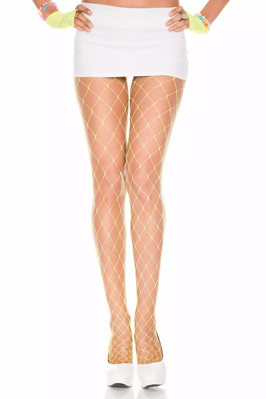 MUSIC LEGS Diamond Net Fishnet Pantyhose 10 MUSIC LEGS Diamond Net Fishnet Pantyhose - Image 10
