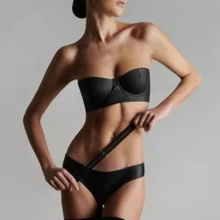 Maison Close Chambre Noire Thong With Harness -Stockings Shop Mayfair Stockings561424 2022 chambre noire 0592 70