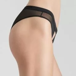 Maison Close Pure Tentation Black Open Panty 14 Maison Close Pure Tentation Black Open Panty -Stockings Shop Mayfair Stockings606998 pure tentation noir 1910 2560x3840 crop center 191